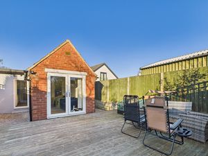 Photo 6- click for photo gallery